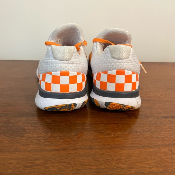 Tennessee Sneakers - Picture 6 of 6